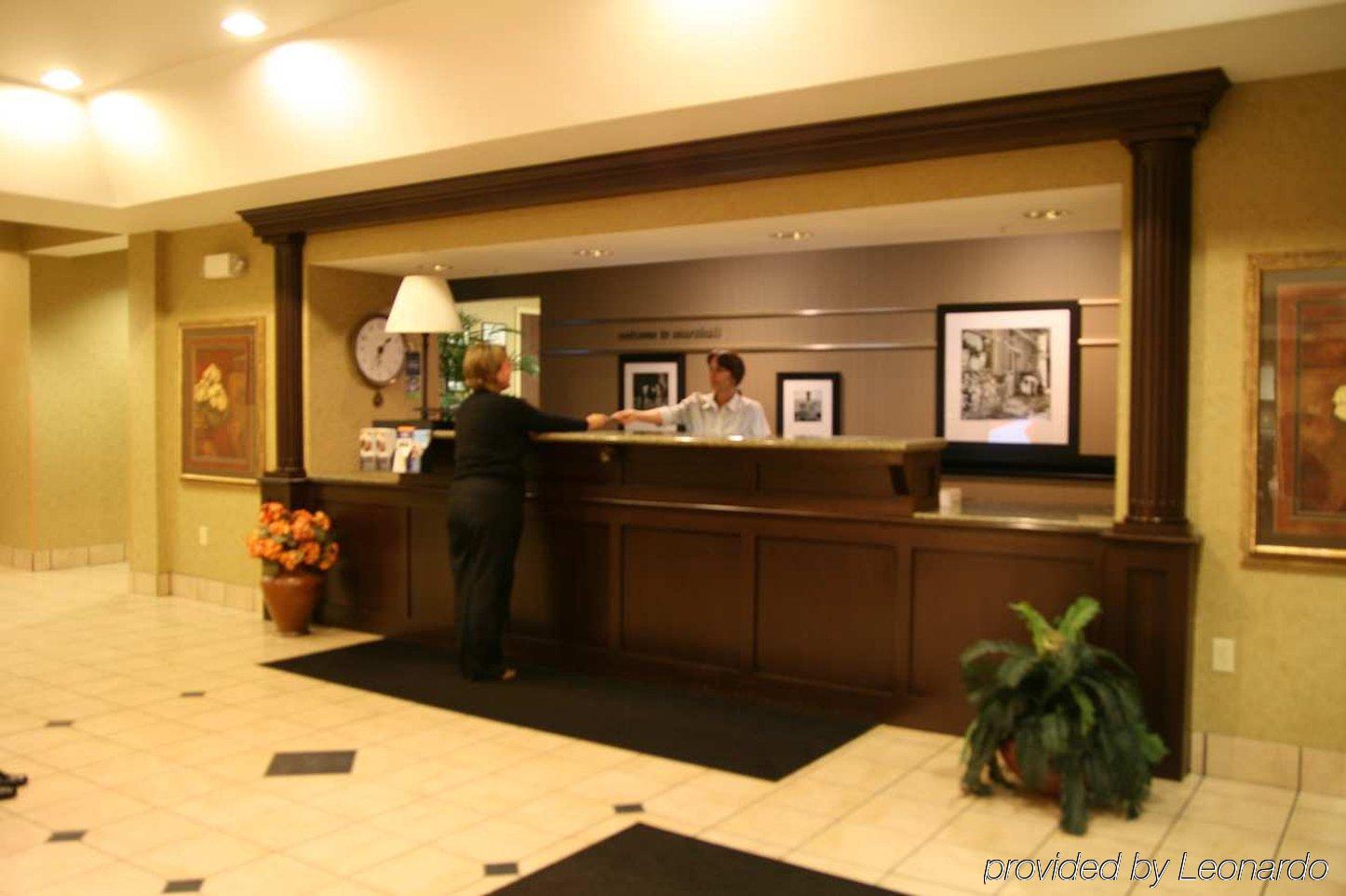 Hampton Inn Маршал Интериор снимка