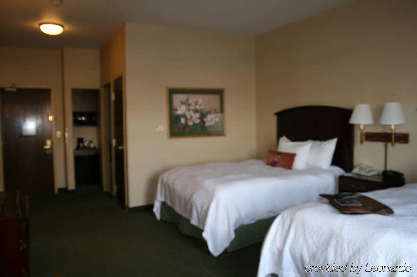 Hampton Inn Маршал Стая снимка